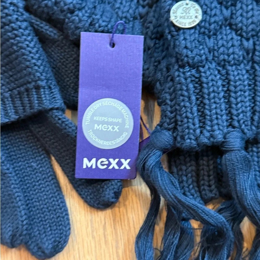 Mexx Girls Scarf (60”) And Gloves, Blue, Brand New With tags, European, age 8-12